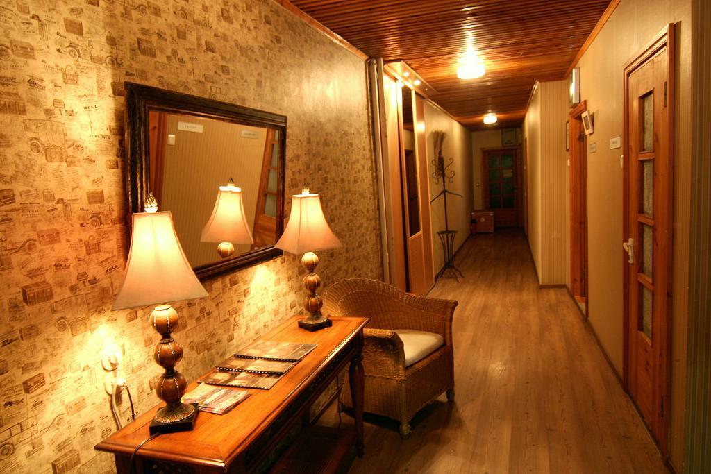 Oldhouse Hostel 탈린 외부 사진