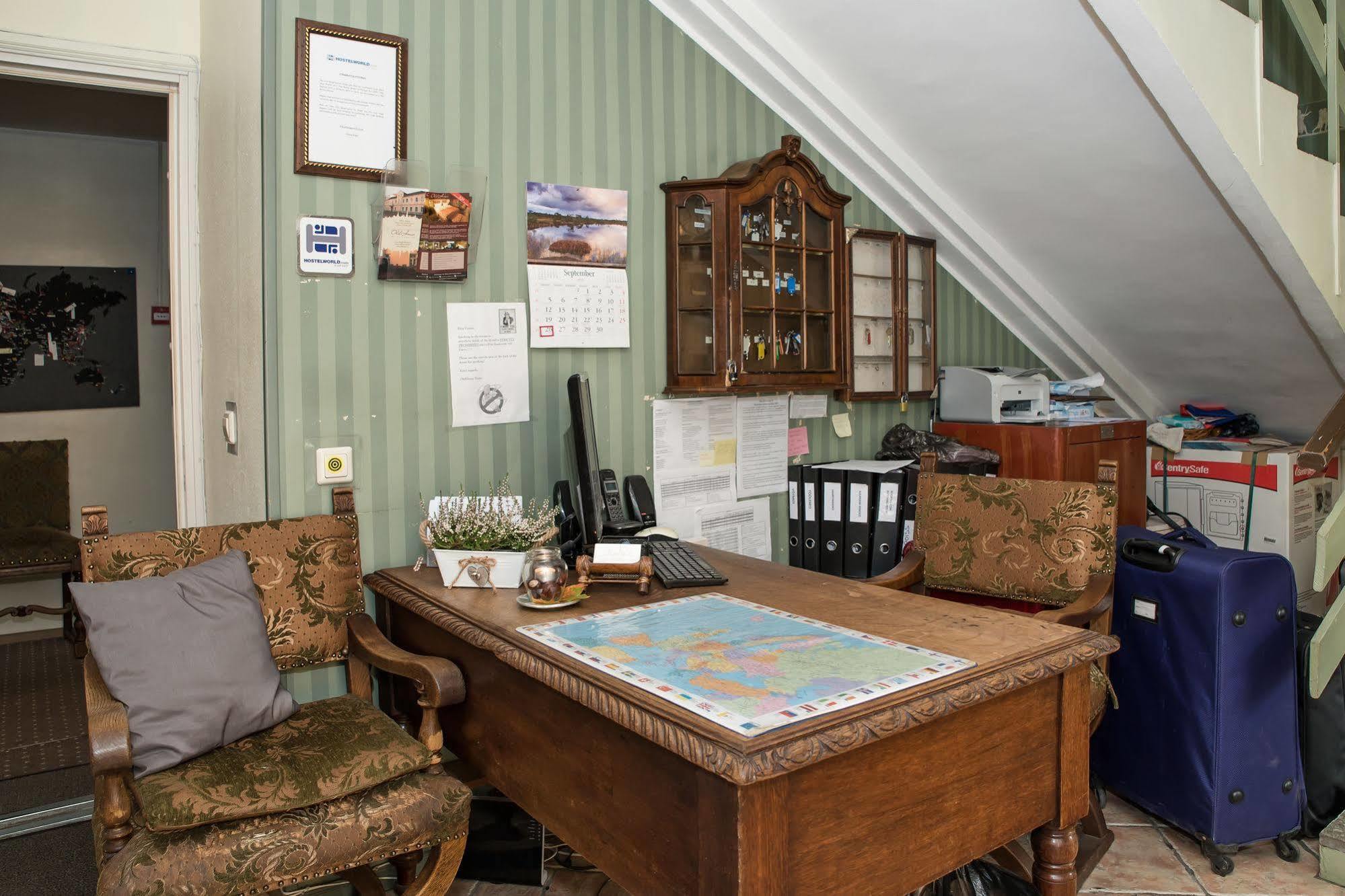 Oldhouse Hostel 탈린 외부 사진
